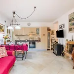 Ocabianca Casa Per Le Vacanze Σπίτι διακοπών *